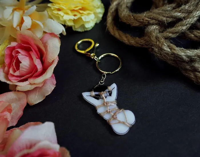 Shrinky Kinks Vibrators Bounded Keychain