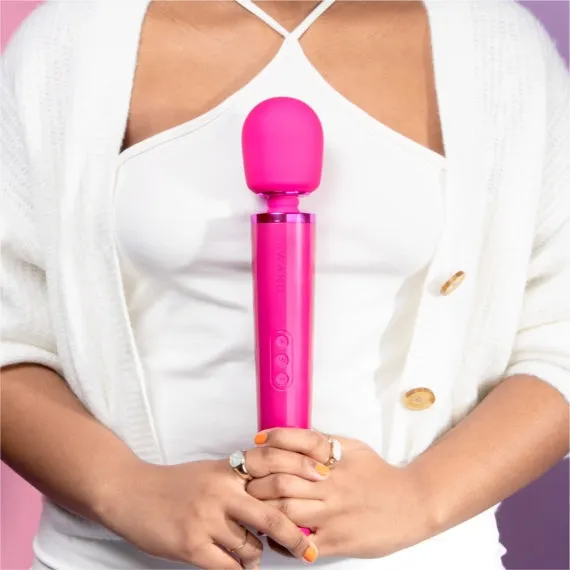 Le Wand Massager Black Rechargeable Entrenue Vibrators
