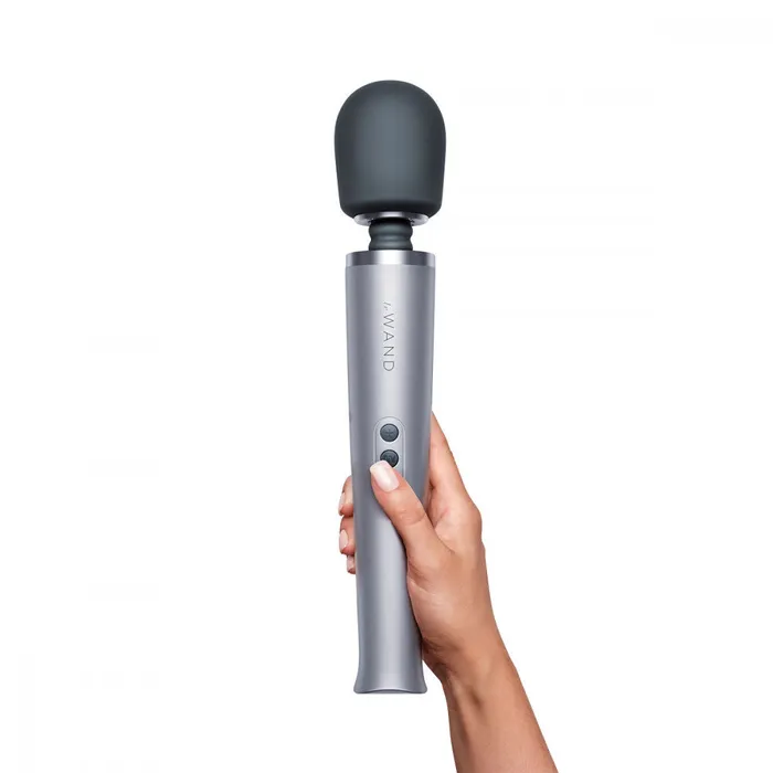 Le Wand Massager Black Rechargeable Entrenue Vibrators