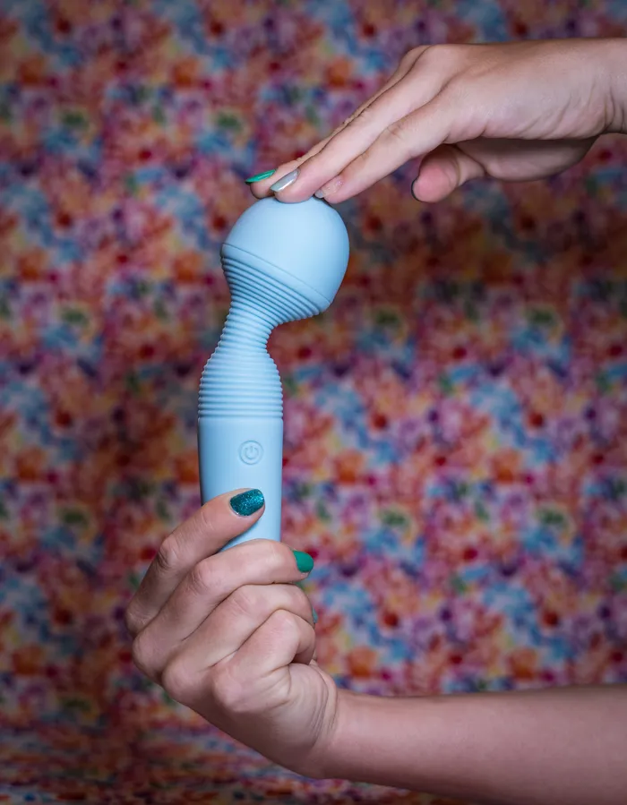 Maia Toys Vibrators Grace Bendable Vibrating Pleasure Wand Blue Maia Toys Vibrators Grace Bendable Vibrating Pleasure Wand Blue